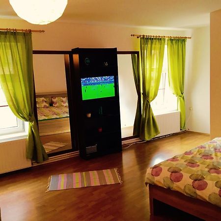 Old Town Apartment Сібіу Екстер'єр фото